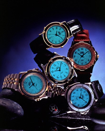 Montres Indiglo