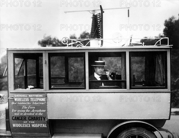 Téléphone de voiture