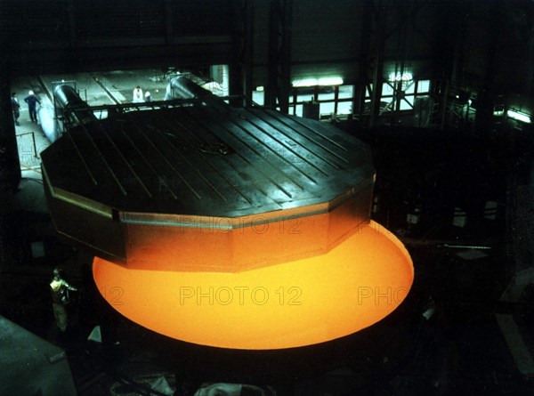 VLT telescope mirror