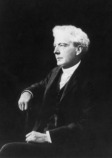 Portrait de Luther Burbank, botaniste américain.