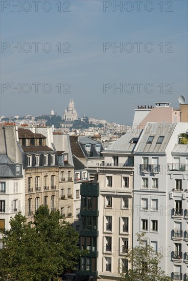 Vue sur le Sacré Coeur à Paris