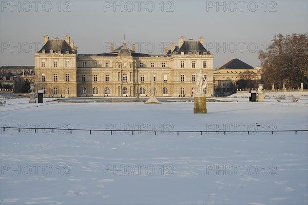 Paris, Jardin du Luxembourg et Palais du Sénat