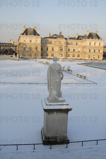 Paris, Jardin du Luxembourg et Palais du Sénat