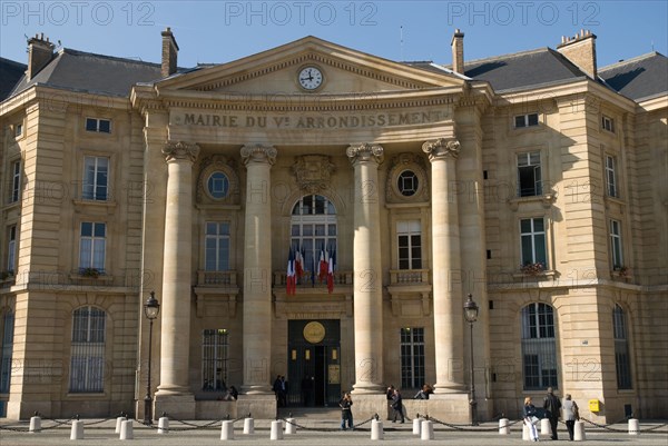 2008, Paris Mairie 5eme