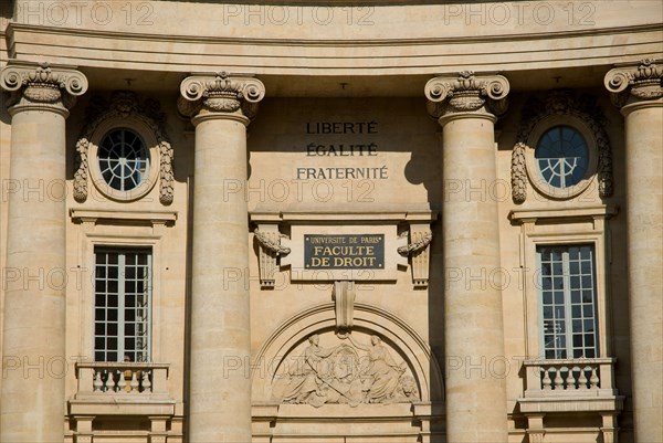 2008, Paris 5eme Faculté de Droit