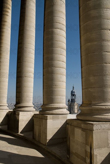 2008, église Saint Etienne du Mont, colonne Panthéon, paris 5eme
