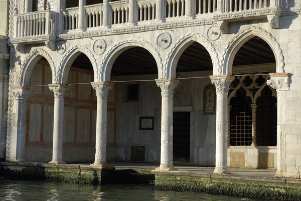 2009, détail ca'd'Oro ( construction 1421-1440 sous Marin Contarini / architecte Giovanni Bon et Mattéo Raverti ), grand canal, Venise