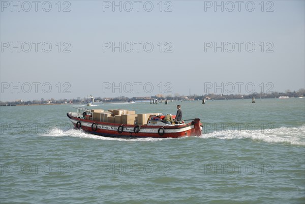 2009, bateau de marchandise, Venise