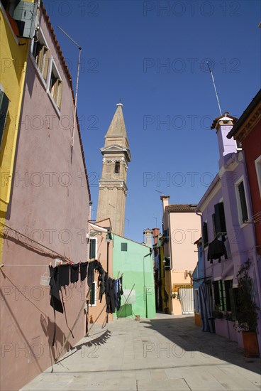 2009, église San Martino, Burano, ile de la lagune de Venise, linges, Venise