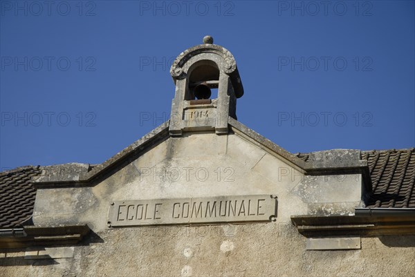 école communale, Bourgogne, octobre 2009