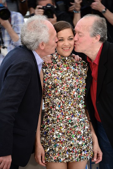 Marion Cotillard entre les frères Dardenne, Festival de Cannes 2014