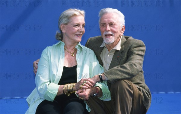 Kirk Douglas et Lauren Bacall