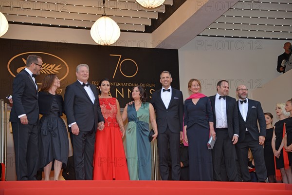 Montée des marches du film "Mise à mort du cerf sacré", Festival de Cannes 2017