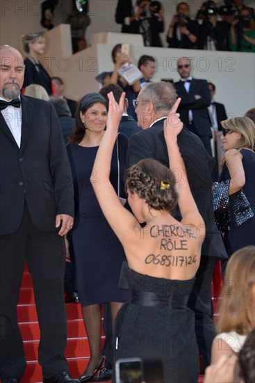 Montée des marches du film "The Beguiled", Festival de Cannes 2017