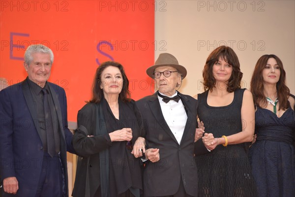 Crew of the film 'Les plus belles années d'une vie"