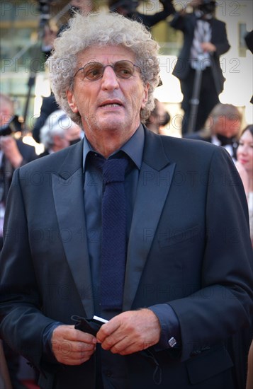 Montée des marches du film "Benedetta"