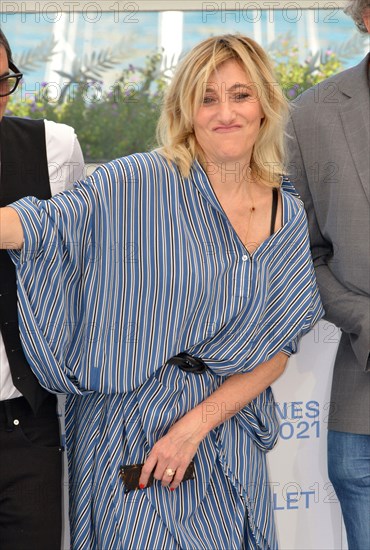 Photocall du film "Cette musique ne joue pour personne", Festival de Cannes 2021