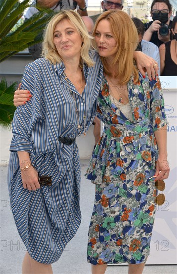 Photocall of the film 'Cette musique ne joue pour personne', 2021 Cannes Film Festival