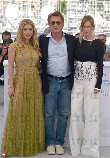 Photocall of the film 'Flag Day', 2021 Cannes Film Festival