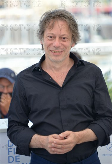 Photocall du film "Serre-moi fort", Festival de Cannes 2021