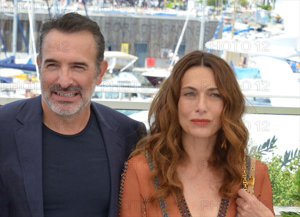 Photocall du film "OSS 117 : Alerte Rouge en Afrique Noire", Festival de Cannes 2021