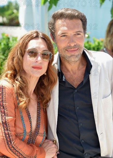 Photocall du film "OSS 117 : Alerte Rouge en Afrique Noire", Festival de Cannes 2021