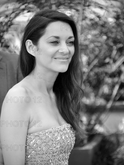 Photocall of the film 'Frère et soeur', 2022 Cannes Film Festival