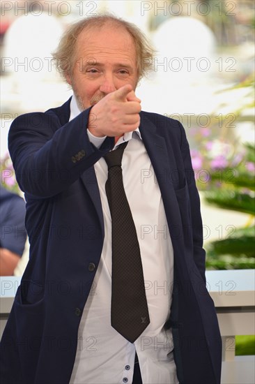 Photocall of the film 'Frère et soeur', 2022 Cannes Film Festival