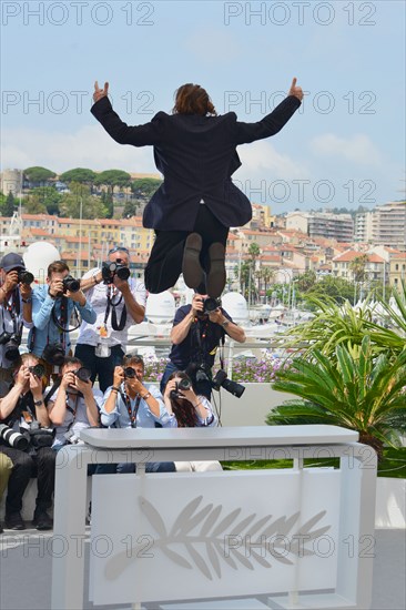 Photocall du film "Chronique d'une liaison passagère", Festival de Cannes 2022