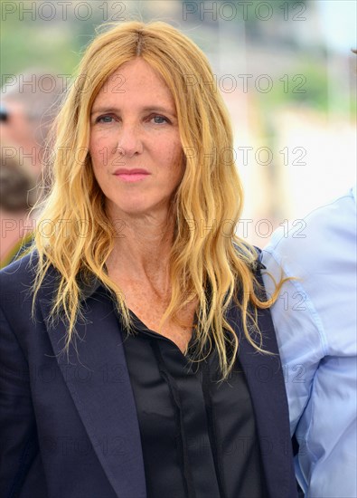 Photocall of the film 'Novembre', 2022 Cannes Film Festival