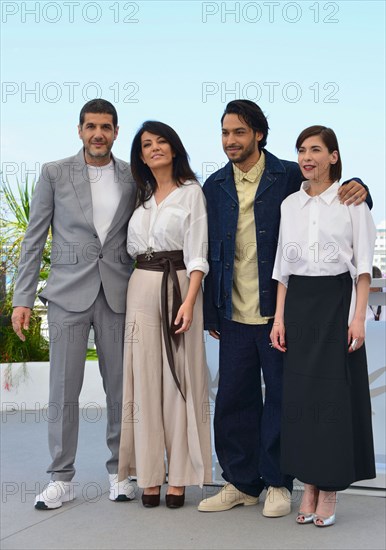 Photocall du film "Le bleu du caftan", Festival de Cannes 2022