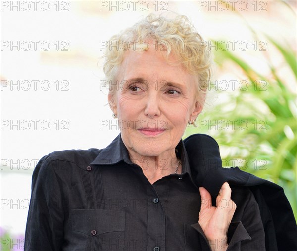 Photocall du film "Des Etoiles à midi", Festival de Cannes 2022