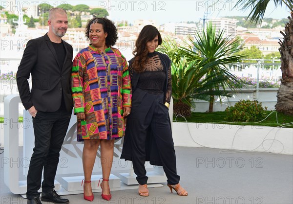 Photocall du film "Salam", Festival de Cannes 2022