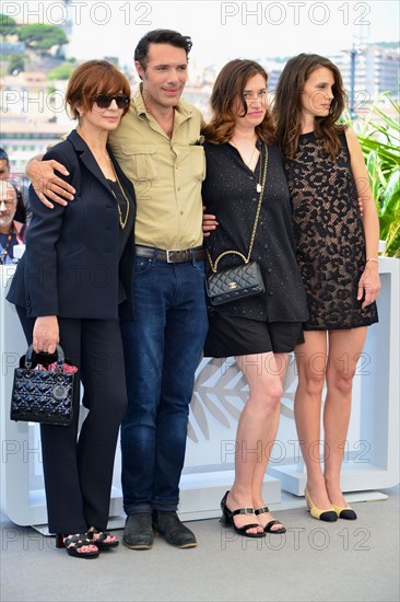 Photocall of the film 'Mascarade', 2022 Cannes Film Festival