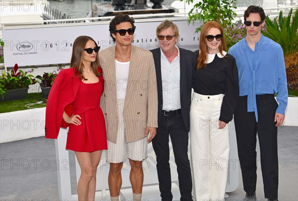 Photocall of the film 'May December', 2023 Cannes Film Festival