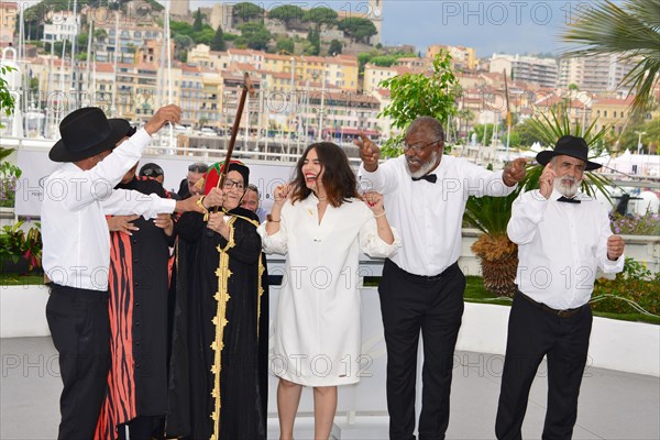 Photocall of the film 'Kadib Abyad', 2023 Cannes Film Festival