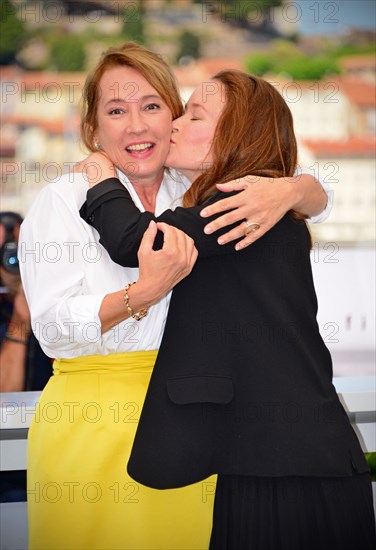 Photocall du film "L'abbé Pierre", Festival de Cannes 2023