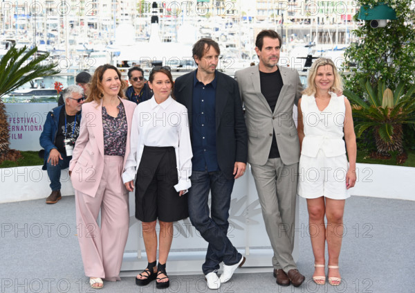 Photocall of the film "L'inconnu de la grande arche"