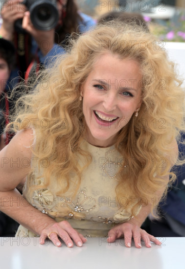 Gillian Anderson