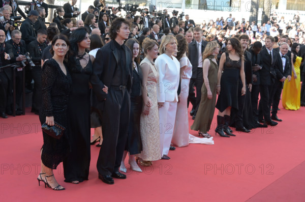 Cast of the film  "Mémoire de fille"