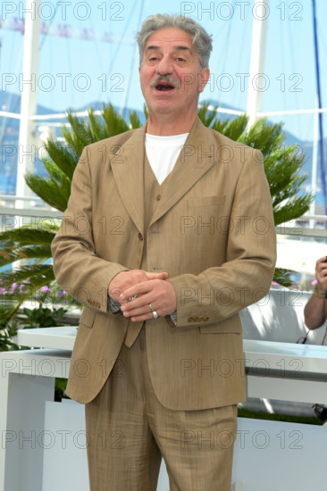 Simon Abkarian