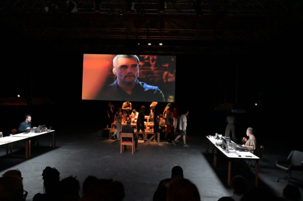 Festival d'Avignon IN 2026 : "Un procès - après l'ennemi du peuple"