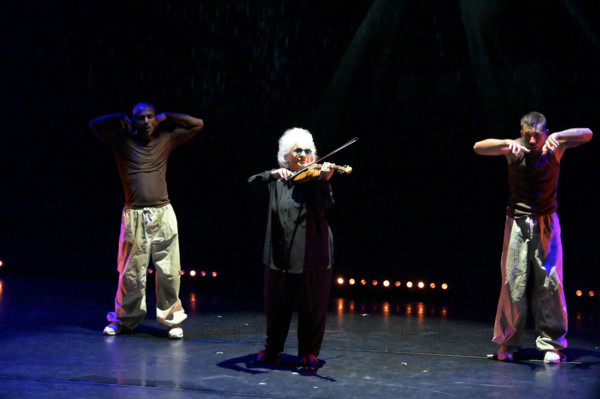 Festival d'Avignon OFF 2026 : "Identités. Le voyage musical de Catherine Lara et de la Cie Kumo"