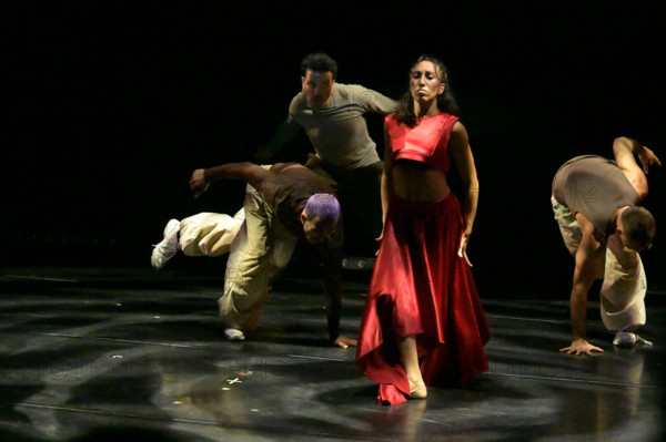 Festival d'Avignon OFF 2026 : "Identités. Le voyage musical de Catherine Lara et de la Cie Kumo"