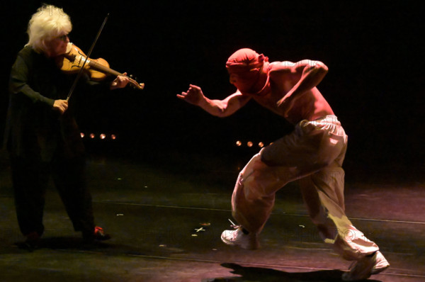 Festival d'Avignon OFF 2026 : "Identités. Le voyage musical de Catherine Lara et de la Cie Kumo"