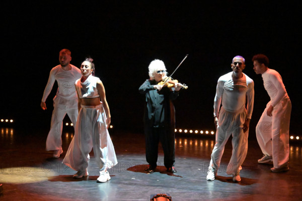 Festival d'Avignon OFF 2026 : "Identités. Le voyage musical de Catherine Lara et de la Cie Kumo"