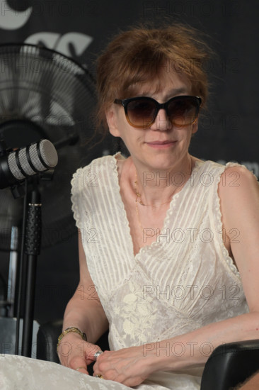 Virginie Lemoine