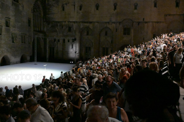 Festival d'Avignon IN 2026 : "Oiseau"