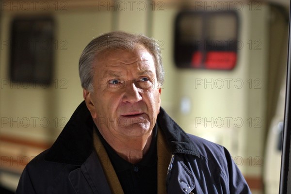 Pierre Mondy dans la série "Les Cordier, juge et flic"