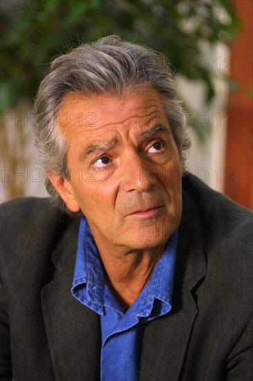 Pierre Arditi dans la série "Sauveur Giordano"